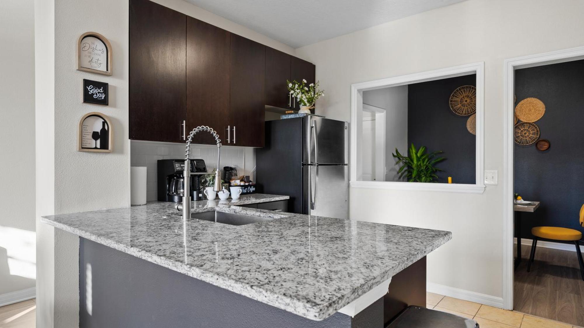 Ferienwohnung Urban 2Br2Ba Gem-Near Airport Tampa Exterior foto